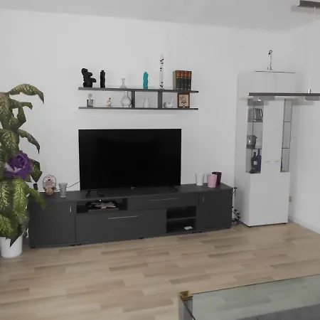 Haus Astrid -Schwerin-Goerries - Appartement Klein Rogahn Buitenkant foto